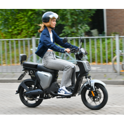 TOMOS ES 01 e-skuter