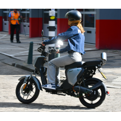 TOMOS ES 01 e-skuter